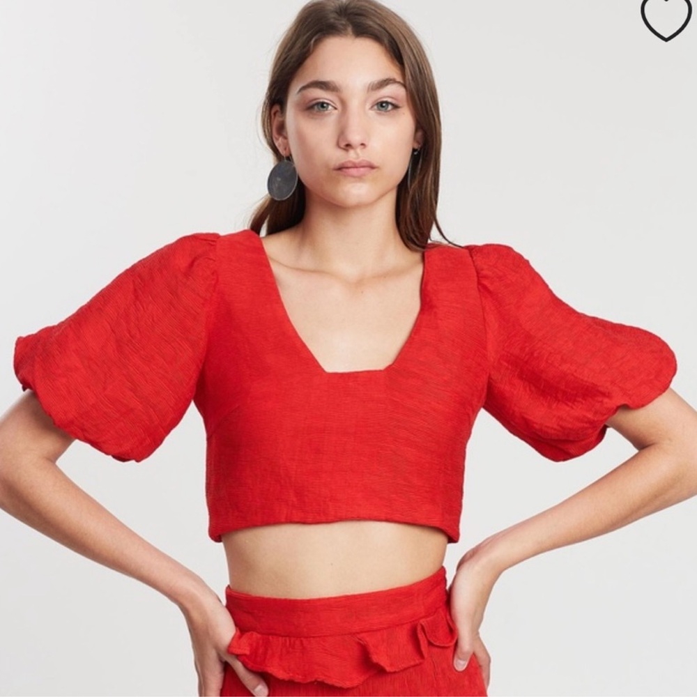 Elliatt Felice Top in Red Size XS